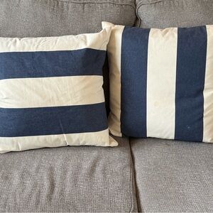 Blue and Cream-colored accent pillows